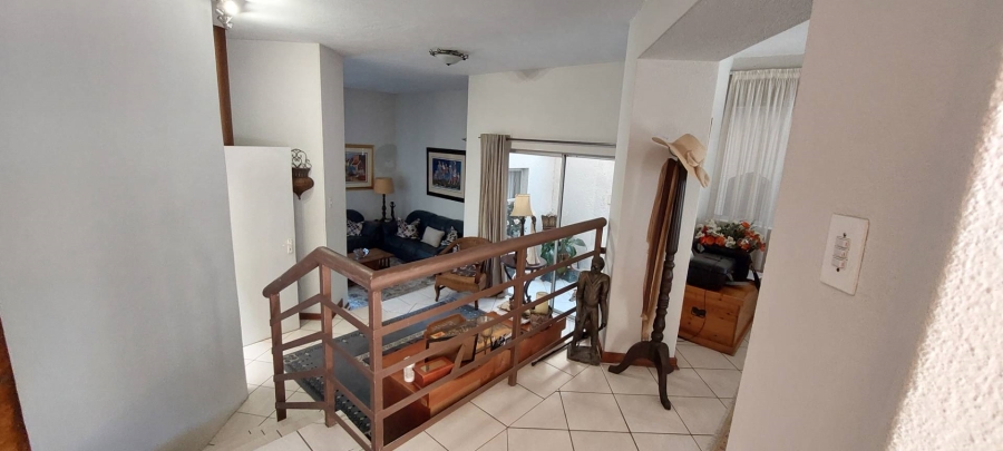 3 Bedroom Property for Sale in Bassonia Gauteng