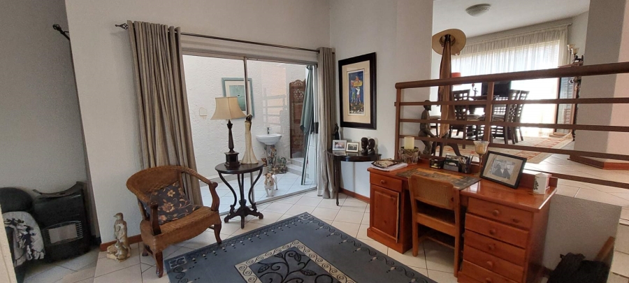 3 Bedroom Property for Sale in Bassonia Gauteng