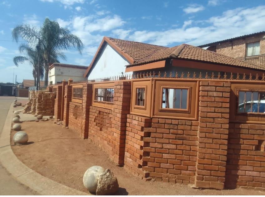 0 Bedroom Property for Sale in Mahube Valley Ext 2 Gauteng