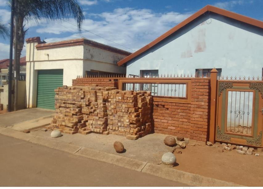 0 Bedroom Property for Sale in Mahube Valley Ext 2 Gauteng