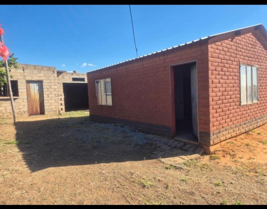2 Bedroom Property for Sale in Mamelodi Gauteng
