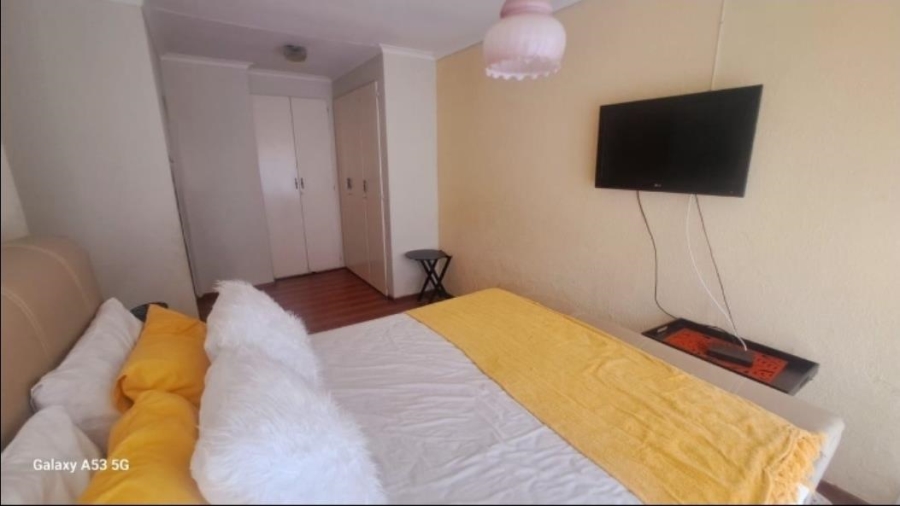 3 Bedroom Property for Sale in Birchleigh Gauteng