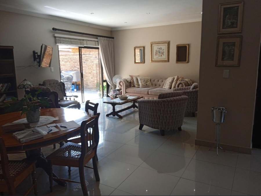 3 Bedroom Property for Sale in New Redruth Gauteng