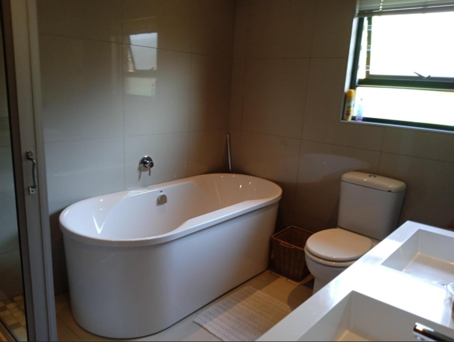 3 Bedroom Property for Sale in New Redruth Gauteng