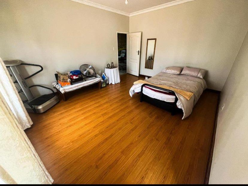 5 Bedroom Property for Sale in Lambton Gauteng