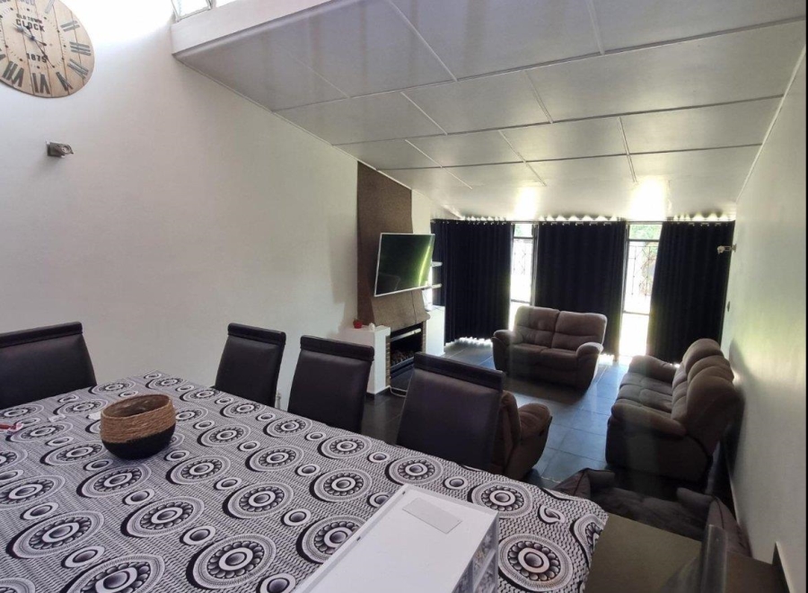 3 Bedroom Property for Sale in South Crest Gauteng