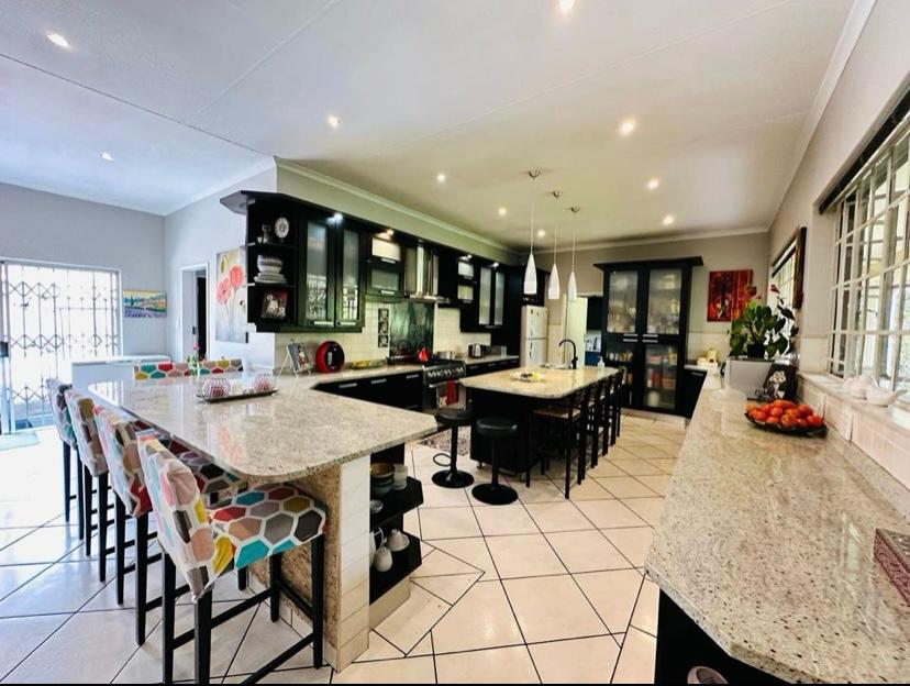 5 Bedroom Property for Sale in Lambton Gauteng