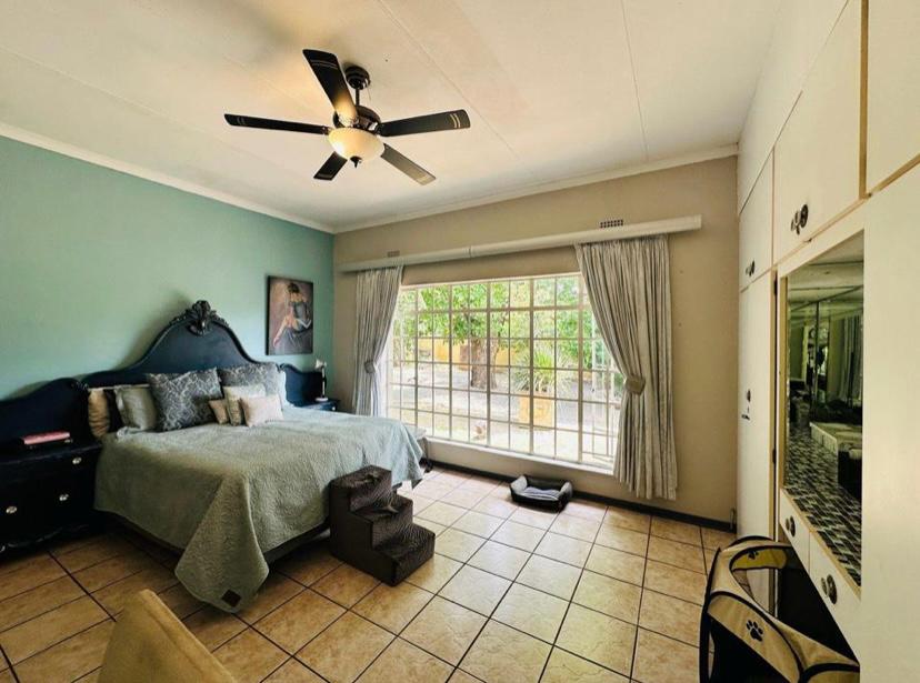 5 Bedroom Property for Sale in Lambton Gauteng
