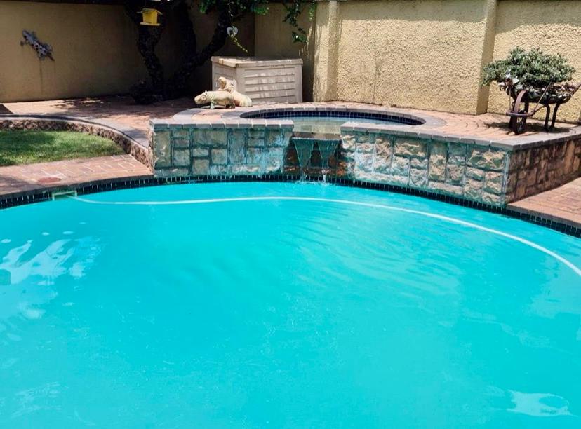 5 Bedroom Property for Sale in Lambton Gauteng