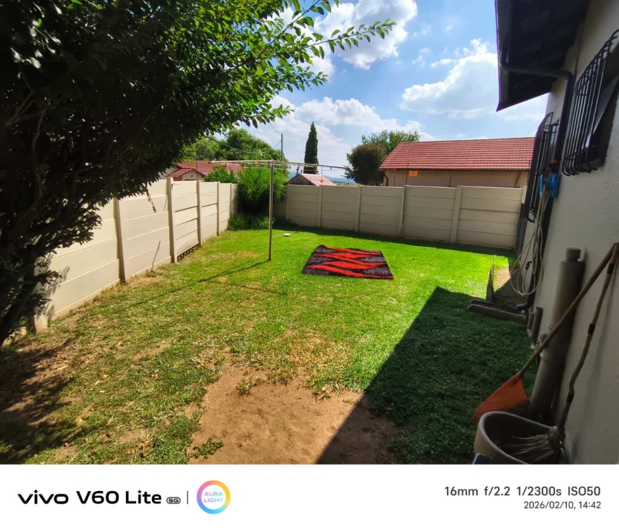 To Let 1 Bedroom Property for Rent in Brackendowns Gauteng