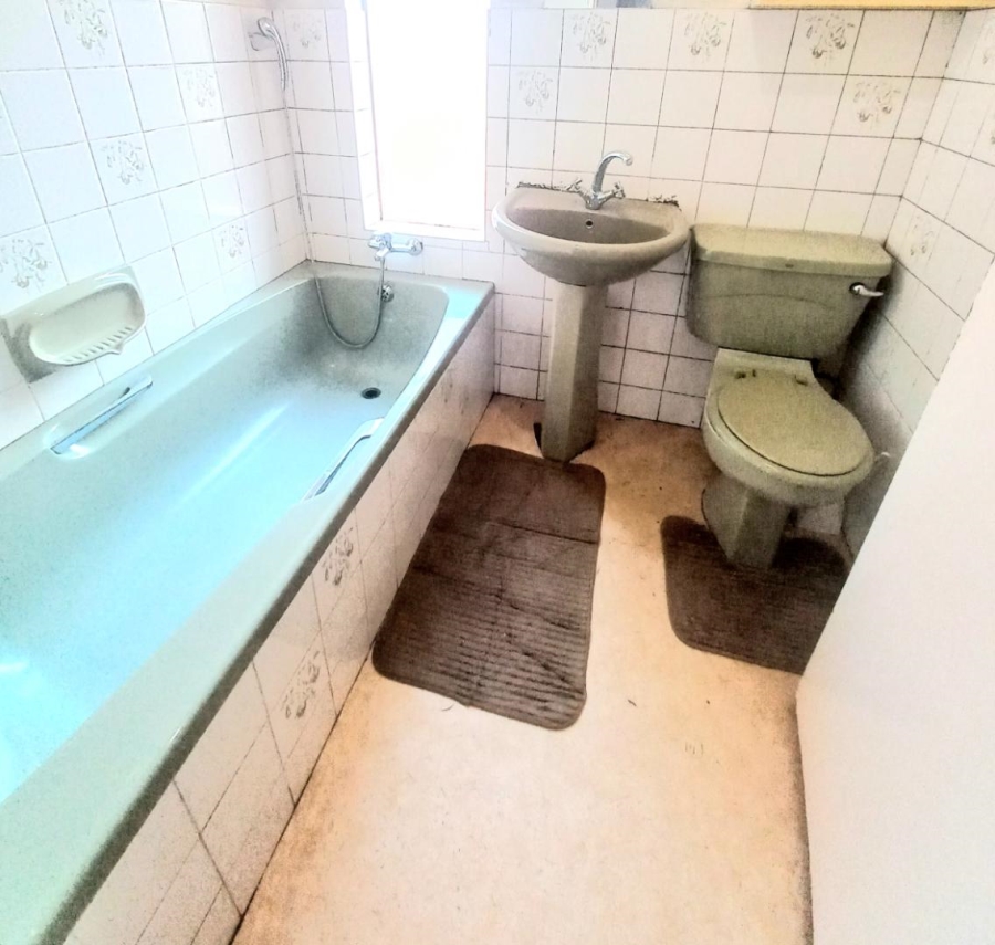 3 Bedroom Property for Sale in Dawn Park Gauteng