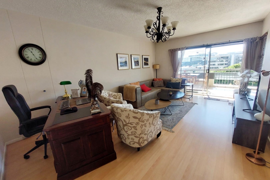 To Let 3 Bedroom Property for Rent in Sandhurst Gauteng