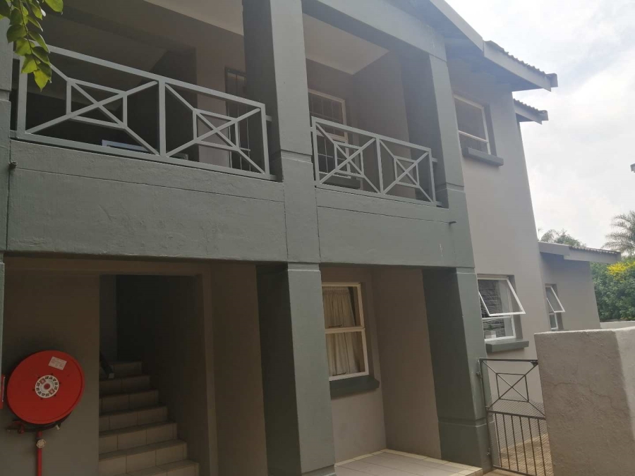 To Let 2 Bedroom Property for Rent in North Riding Gauteng