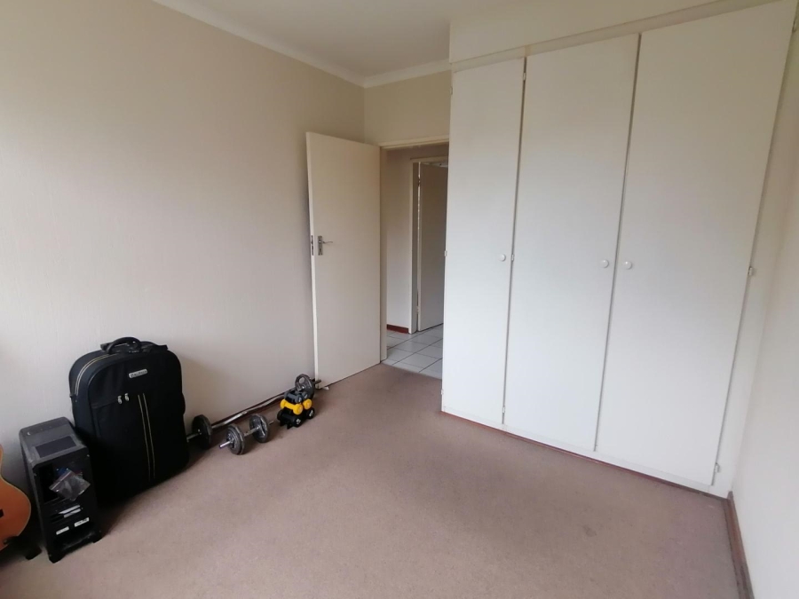 To Let 2 Bedroom Property for Rent in North Riding Gauteng