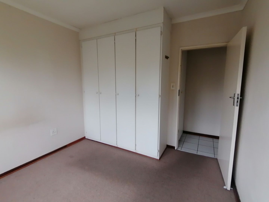 To Let 2 Bedroom Property for Rent in North Riding Gauteng