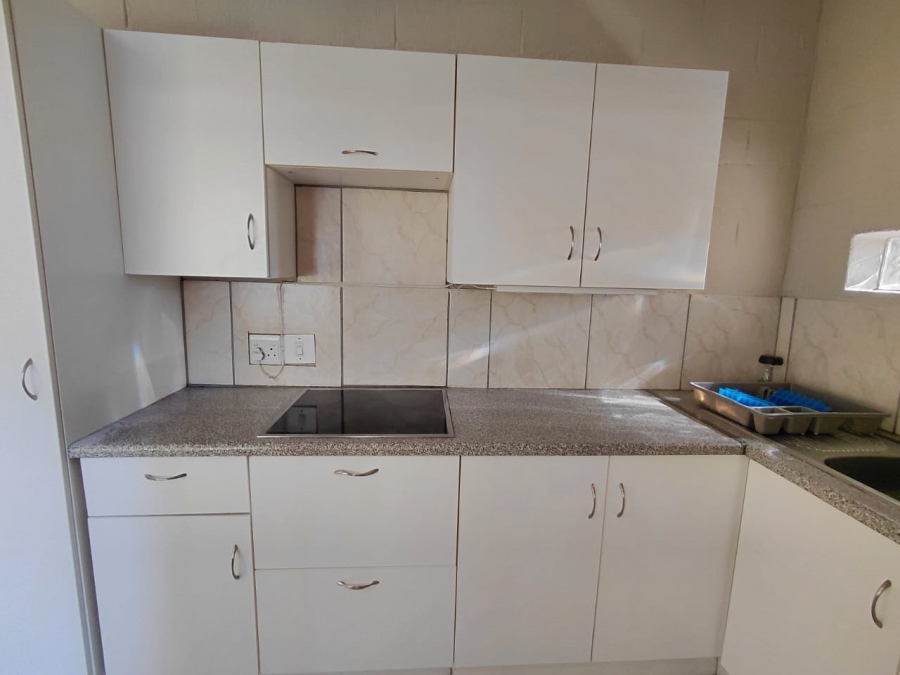To Let 2 Bedroom Property for Rent in Bridle Park A H Gauteng