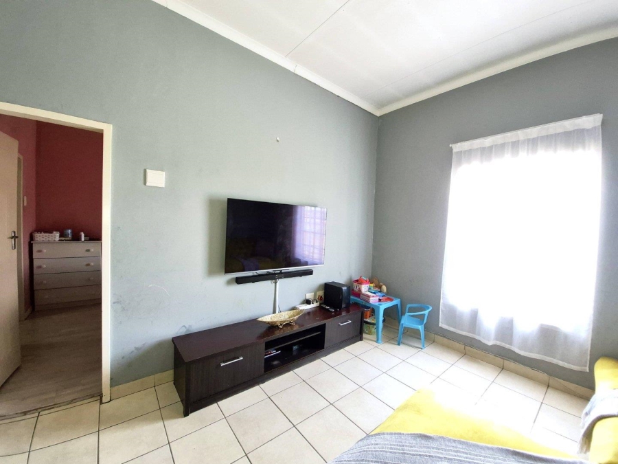 1 Bedroom Property for Sale in Norkem Park Gauteng