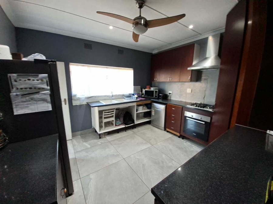 3 Bedroom Property for Sale in Villieria Gauteng