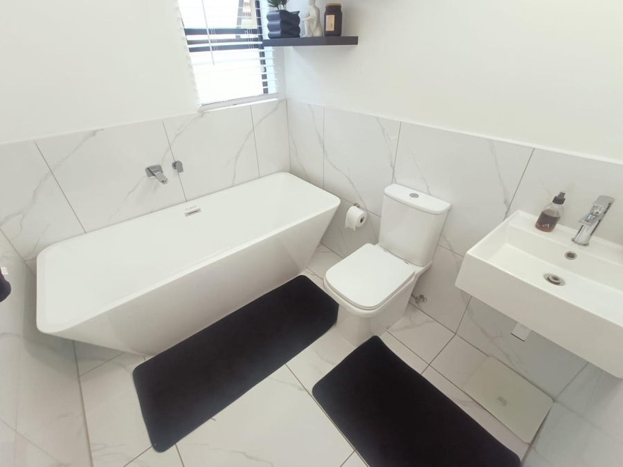 3 Bedroom Property for Sale in Hennopspark Gauteng