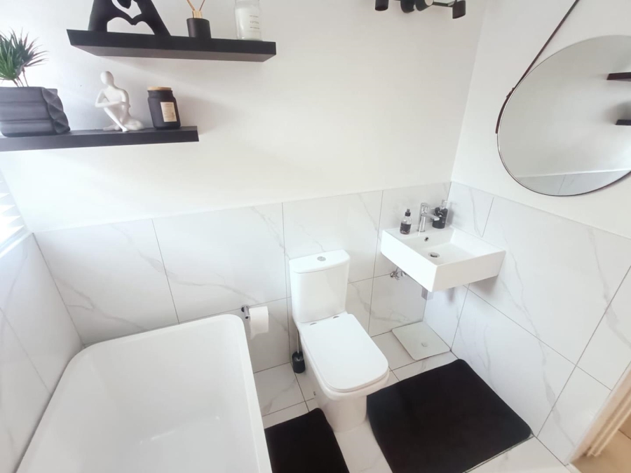 3 Bedroom Property for Sale in Hennopspark Gauteng