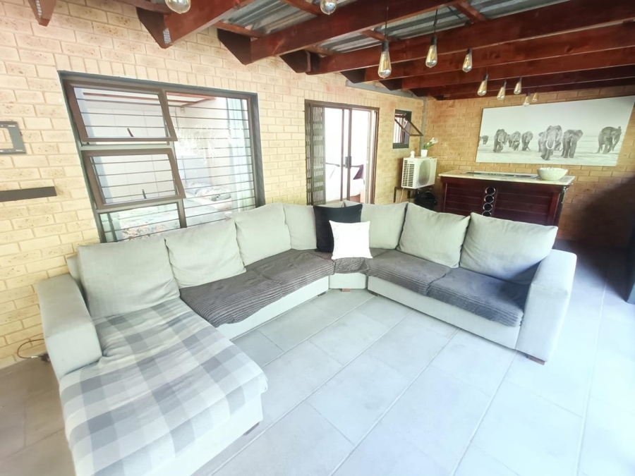 3 Bedroom Property for Sale in Hennopspark Gauteng