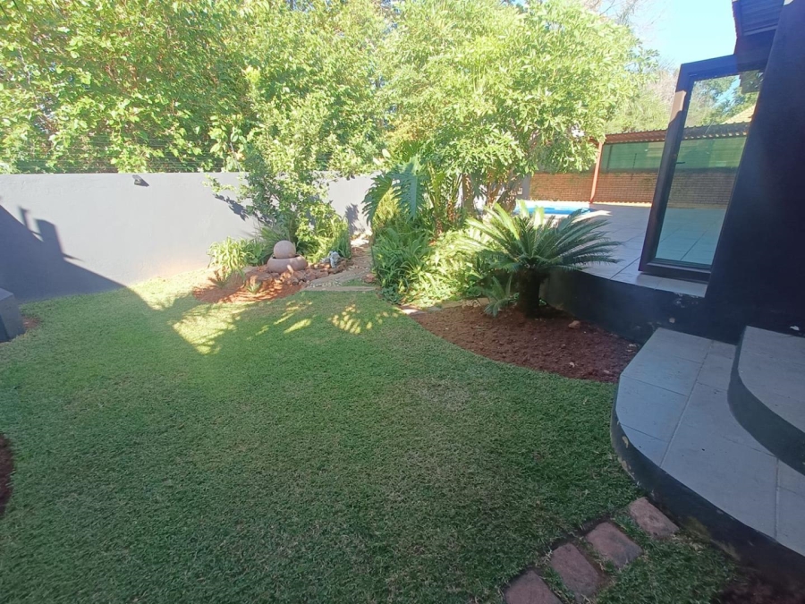 3 Bedroom Property for Sale in Hennopspark Gauteng