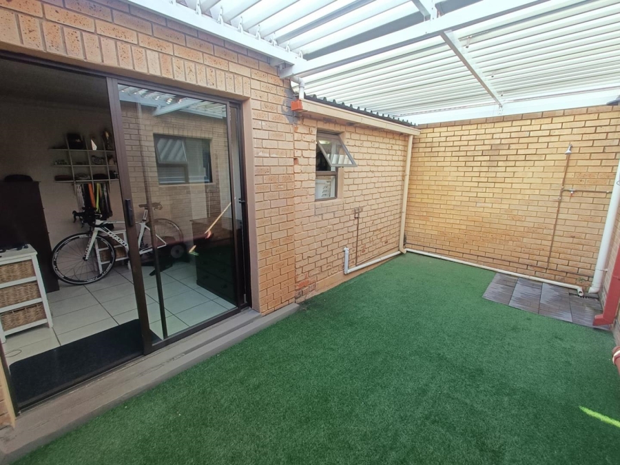 3 Bedroom Property for Sale in Hennopspark Gauteng