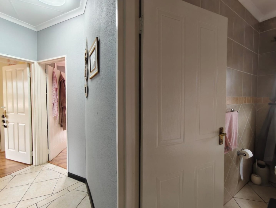 3 Bedroom Property for Sale in Florentia Gauteng