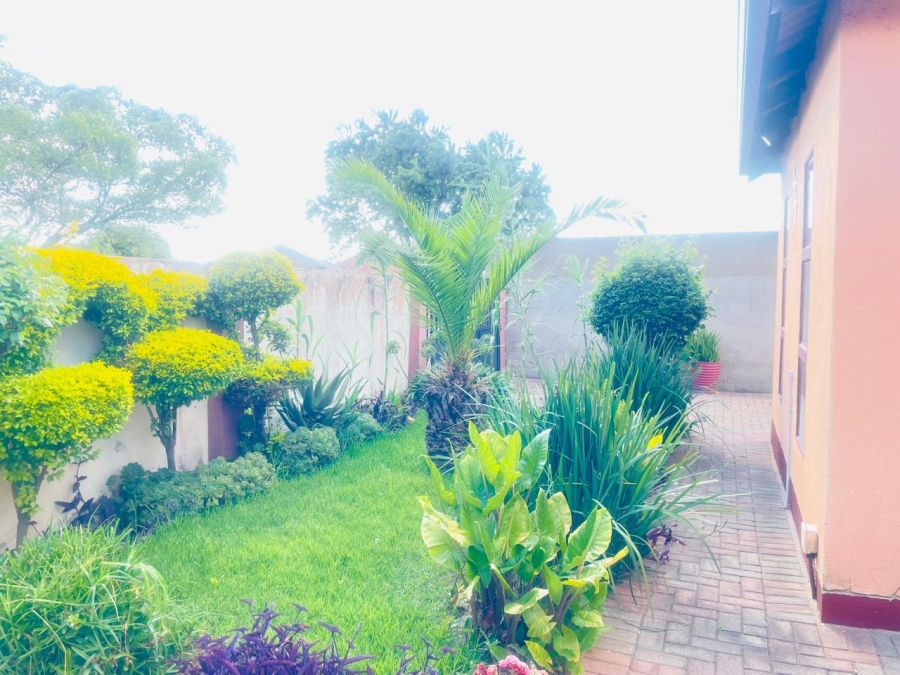 3 Bedroom Property for Sale in Goudrand Gauteng