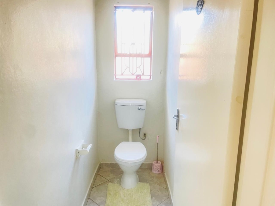 3 Bedroom Property for Sale in Goudrand Gauteng