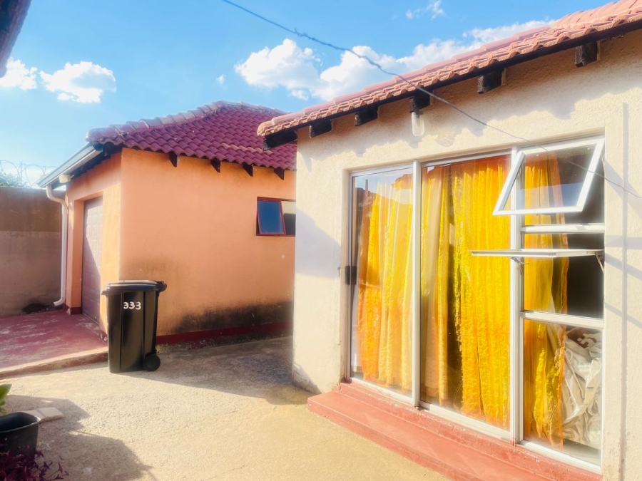 3 Bedroom Property for Sale in Goudrand Gauteng