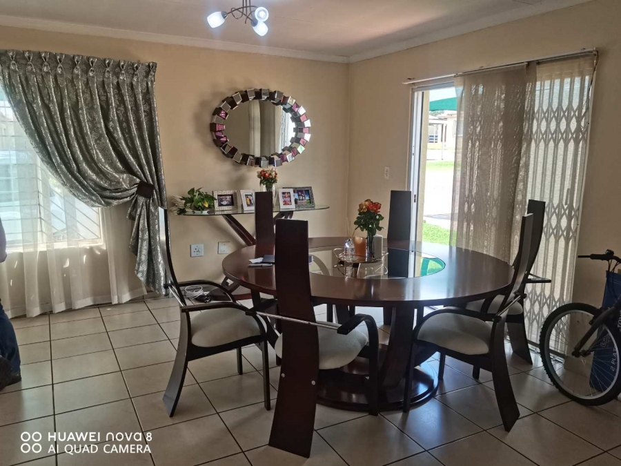 3 Bedroom Property for Sale in Elandspark Gauteng