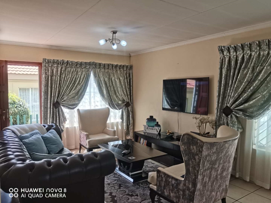 3 Bedroom Property for Sale in Elandspark Gauteng