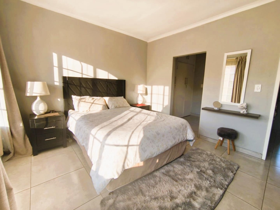 3 Bedroom Property for Sale in Brackenhurst Gauteng