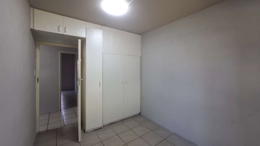 To Let 3 Bedroom Property for Rent in Randhart Gauteng