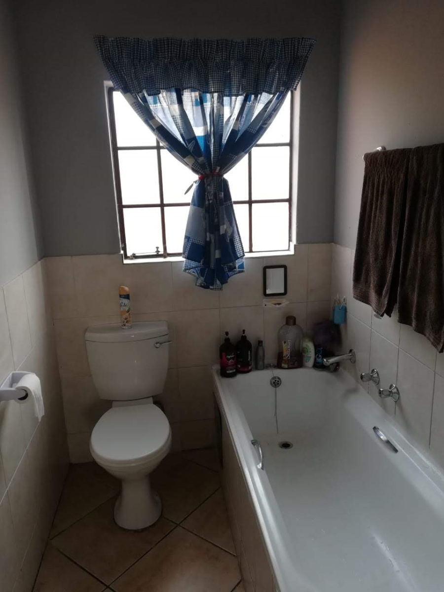3 Bedroom Property for Sale in Elandspark Gauteng