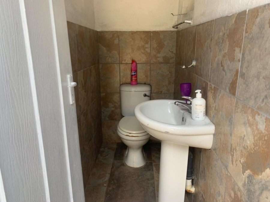 4 Bedroom Property for Sale in Glenanda Gauteng