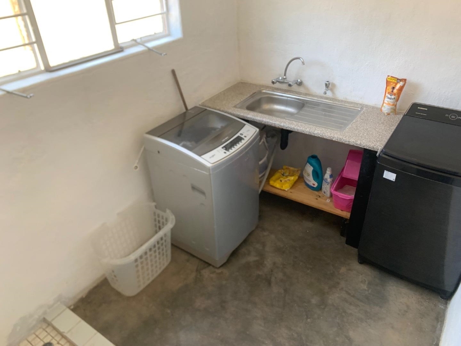 4 Bedroom Property for Sale in Glenanda Gauteng