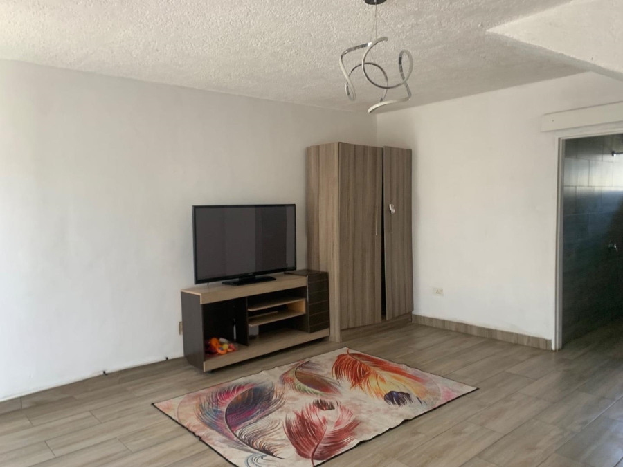 4 Bedroom Property for Sale in Glenanda Gauteng