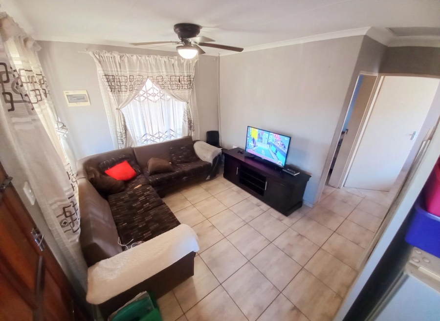 2 Bedroom Property for Sale in Soshanguve VV Gauteng