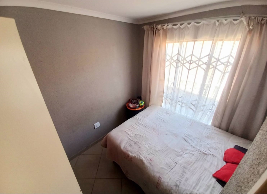 2 Bedroom Property for Sale in Soshanguve VV Gauteng