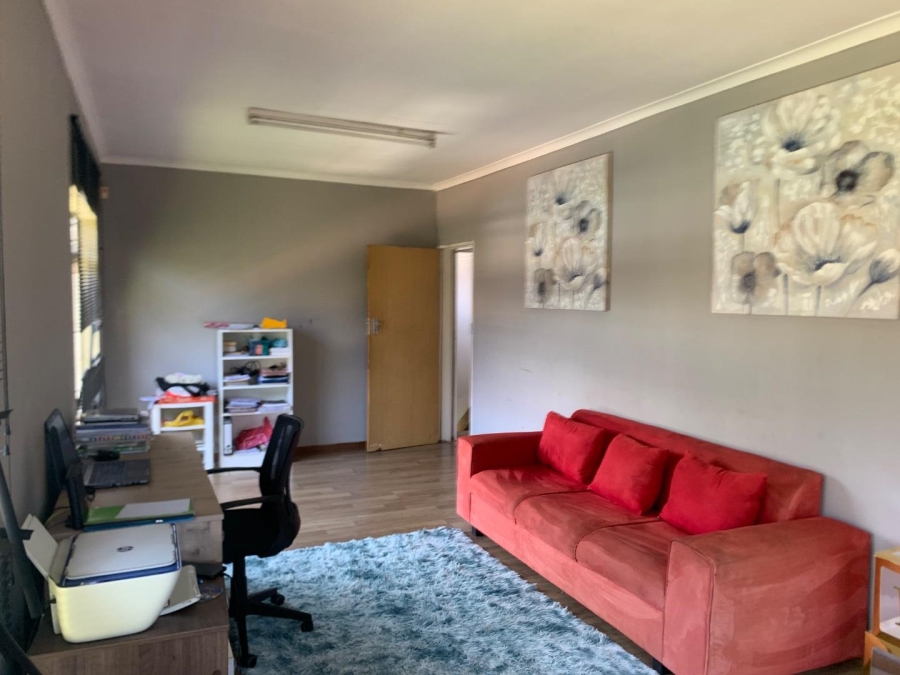 5 Bedroom Property for Sale in Naturena Gauteng