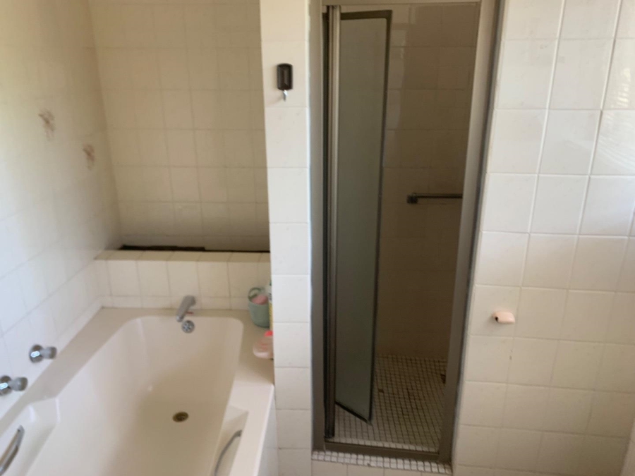 5 Bedroom Property for Sale in Naturena Gauteng