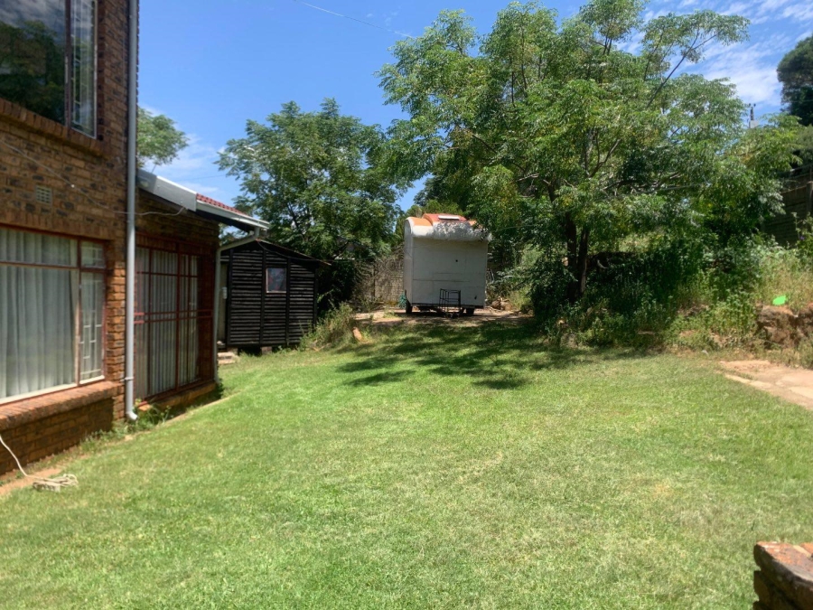 5 Bedroom Property for Sale in Naturena Gauteng