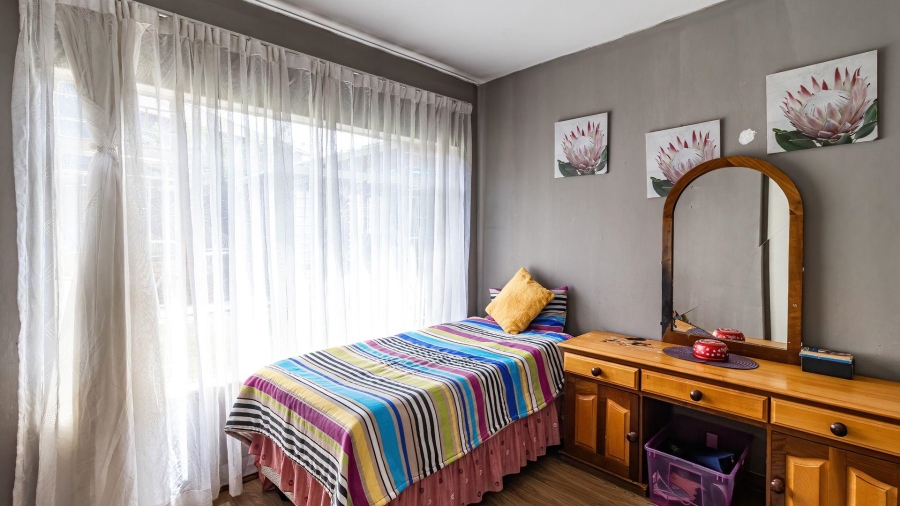 5 Bedroom Property for Sale in Naturena Gauteng