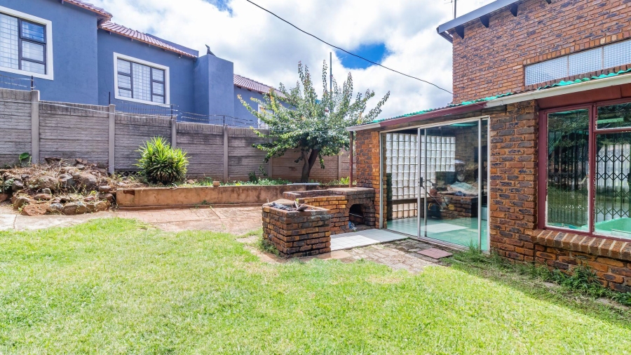 5 Bedroom Property for Sale in Naturena Gauteng