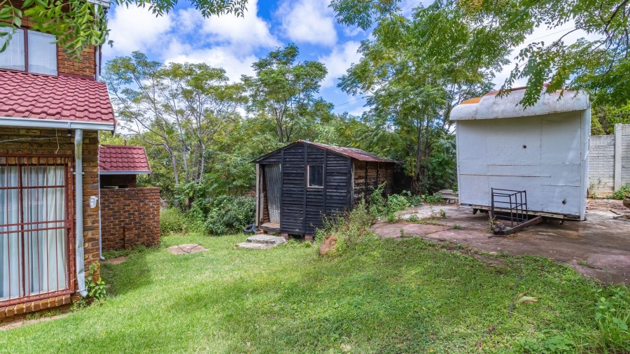 5 Bedroom Property for Sale in Naturena Gauteng