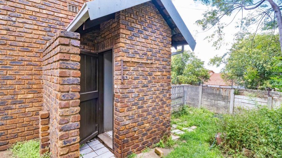 5 Bedroom Property for Sale in Naturena Gauteng