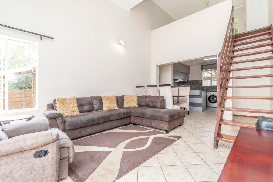 4 Bedroom Property for Sale in Radiokop Gauteng