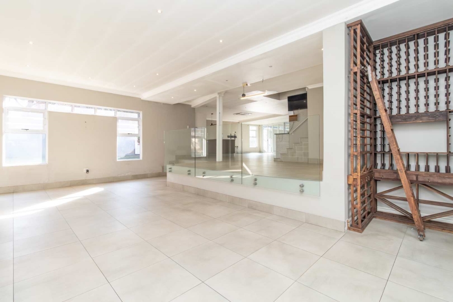 5 Bedroom Property for Sale in Edenburg Gauteng